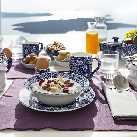 The Vasilicos Hotel Imerovigli (Santorini)