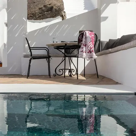 The Vasilicos Imerovigli (Santorini)