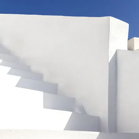 The Vasilicos Imerovigli (Santorini)