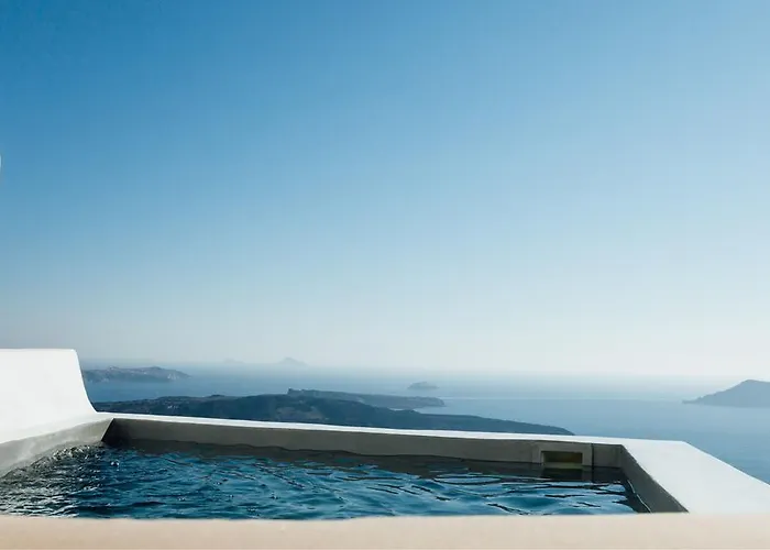 The Vasilicos Hotel Imerovigli (Santorini)